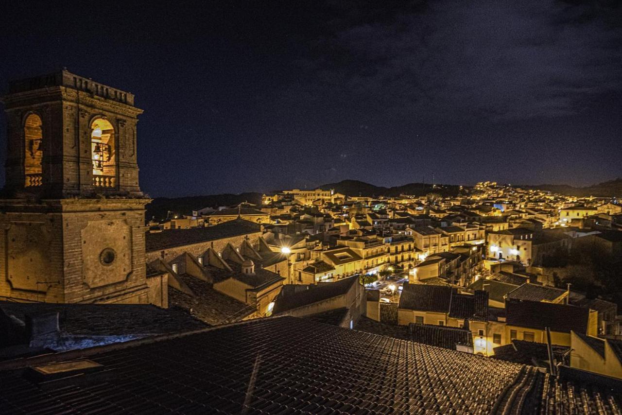 Hotel Experience Il Paesino Licodia Eubea Exteriér fotografie