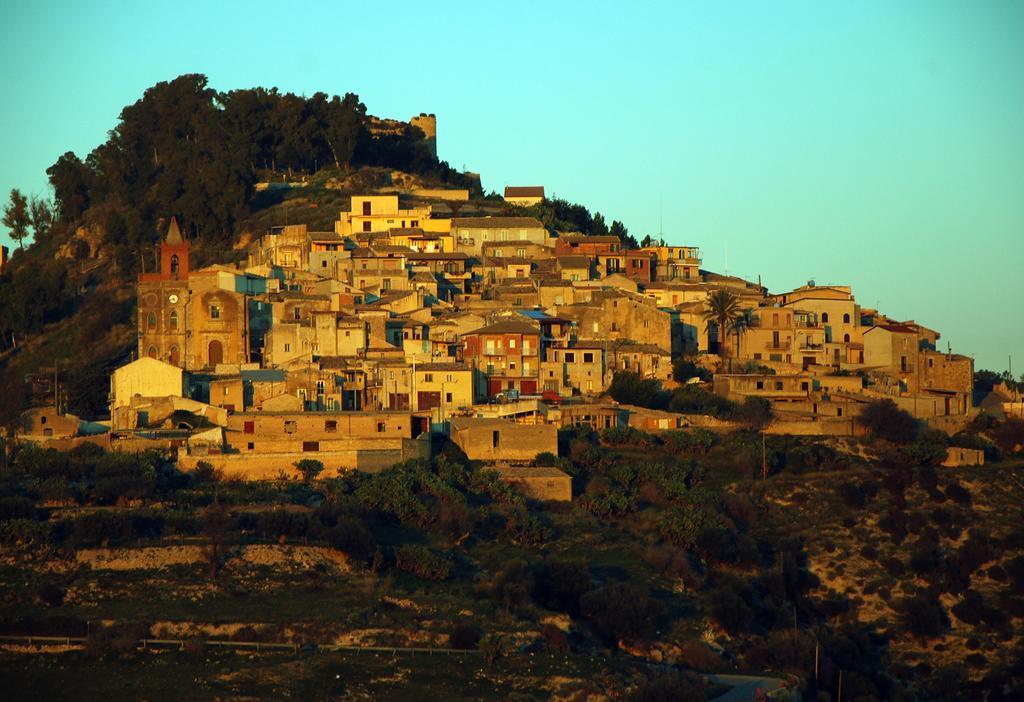 Hotel Experience Il Paesino Licodia Eubea Exteriér fotografie