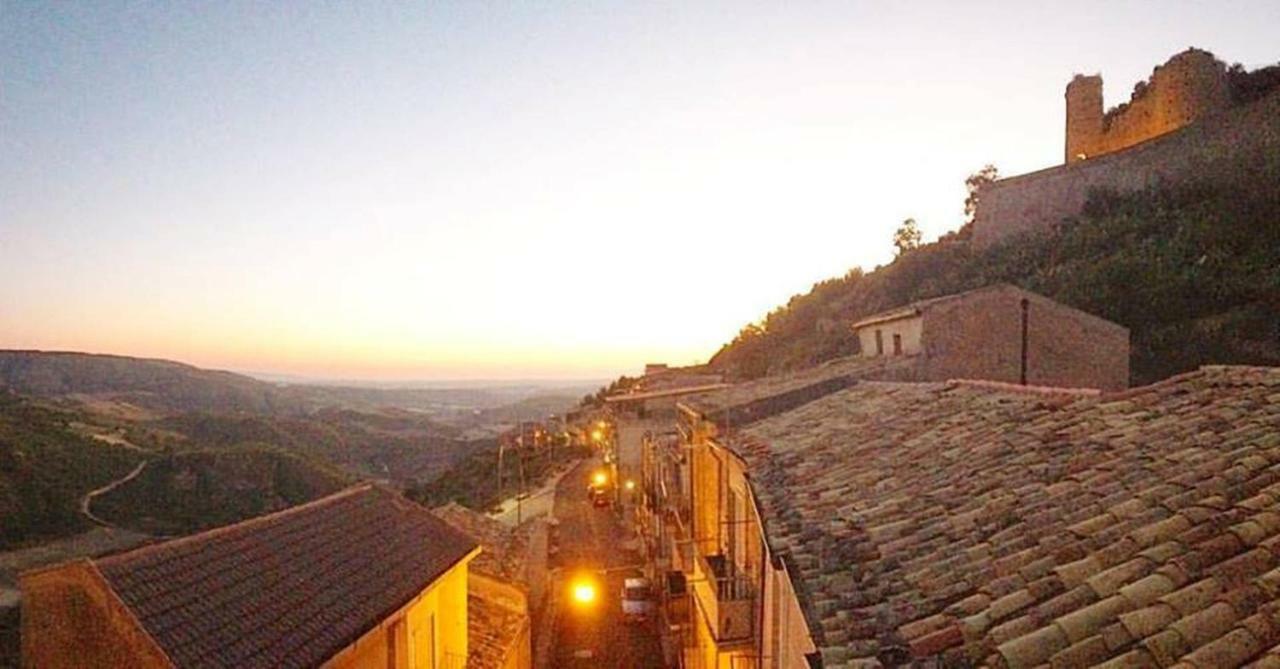 Hotel Experience Il Paesino Licodia Eubea Exteriér fotografie