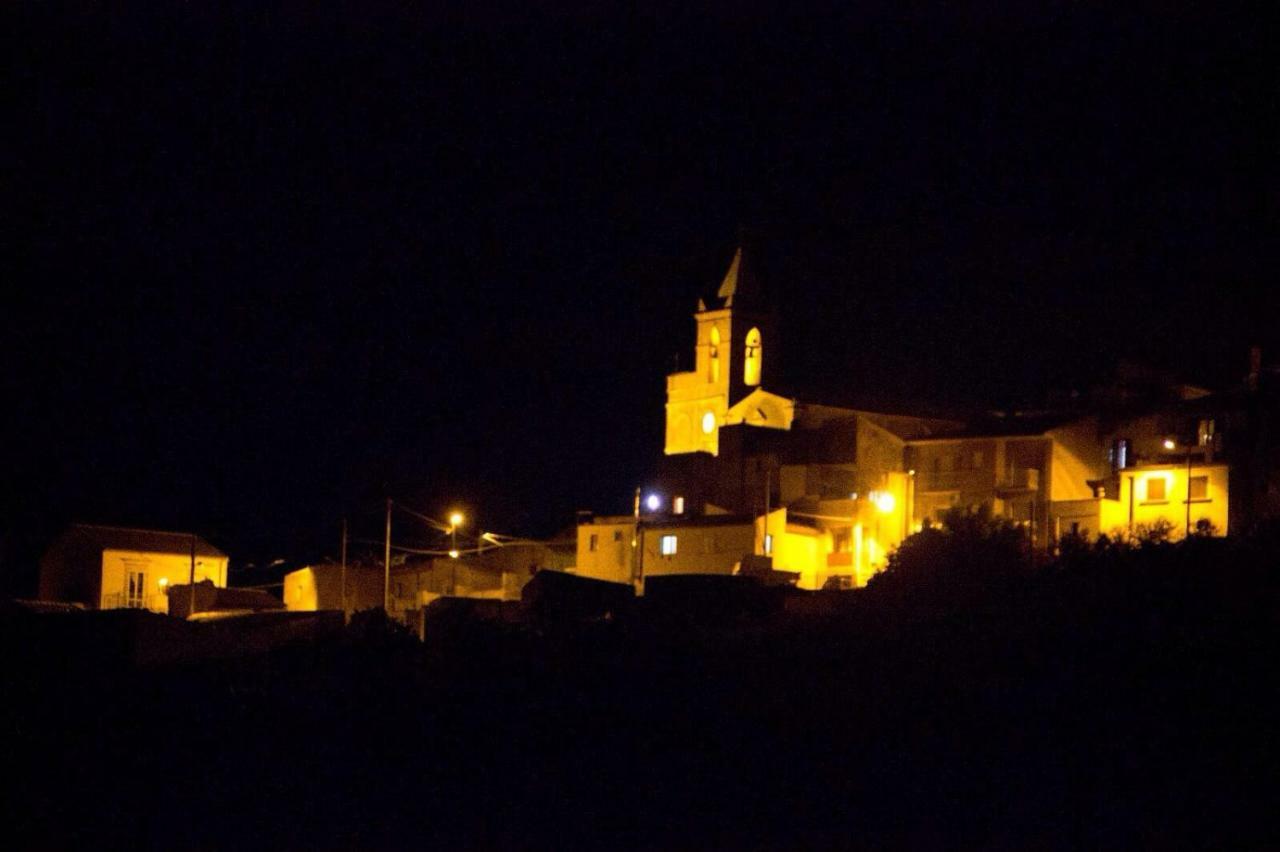 Hotel Experience Il Paesino Licodia Eubea Exteriér fotografie